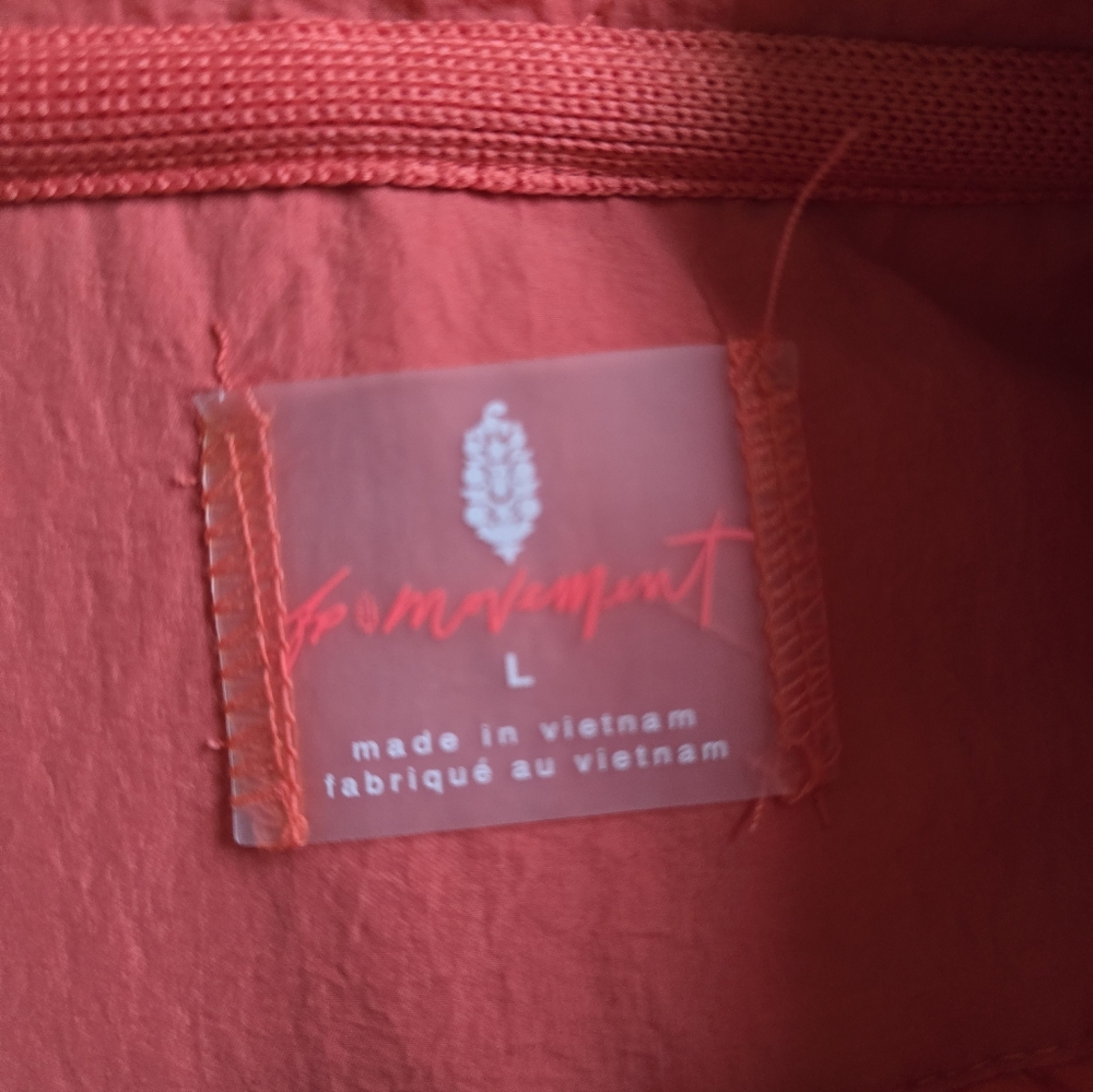 NWT FP Movement Quinn Puffer Vest - Picture 3 of 11